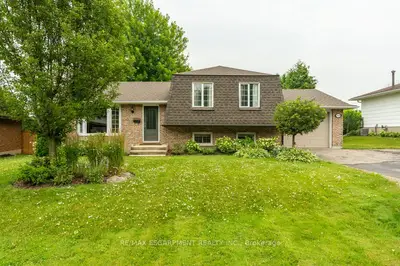Detached in Lincoln