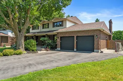 Detached in Barrhaven