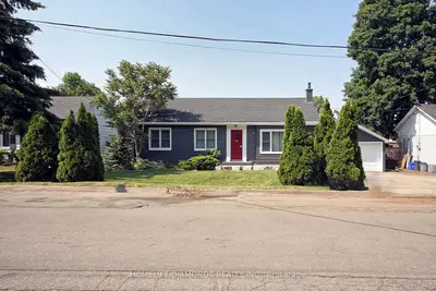 Detached in Hamilton