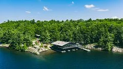 22 J18 Badgerow Island, Muskoka Lakes, ON P0B 1J0