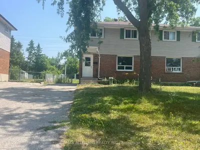Semi-Detached in Kawartha Lakes