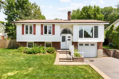 Detached in South of Baseline to Knoxdale