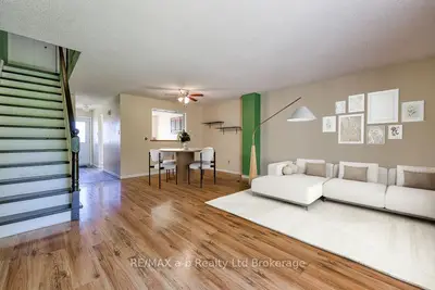 Condo Townhouse in Ingersoll