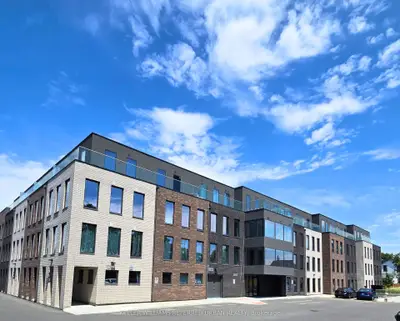 Condo Apartment in Cobourg