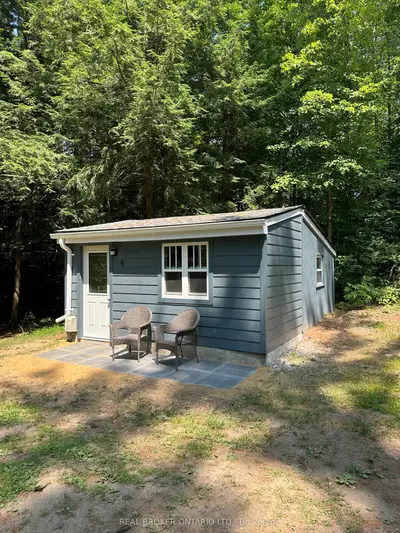 Detached in Gravenhurst
