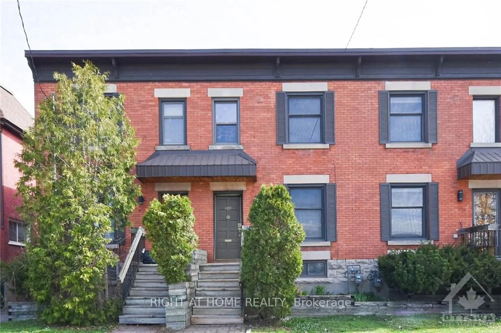 Att/Row/Townhouse in Lower Town - Sandy Hill