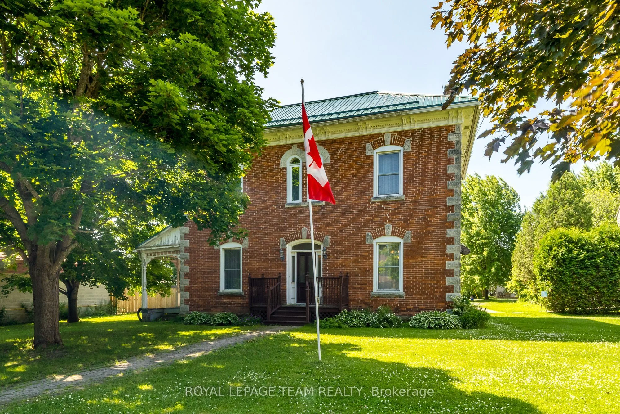 230 Main Street W, Merrickville-Wolford, ON K0G 1N0