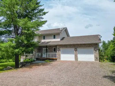 Detached in East Ferris