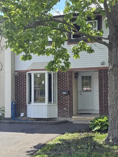 Condo Townhouse in Orleans - Convent Glen and Area