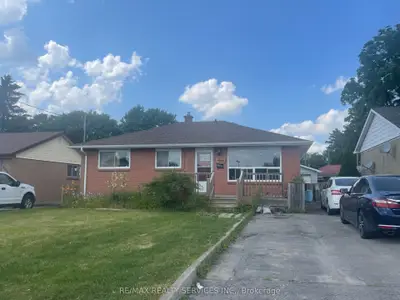 Detached in London East