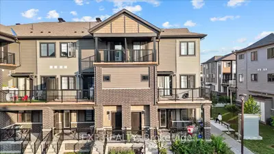 Att/Row/Townhouse in Barrhaven