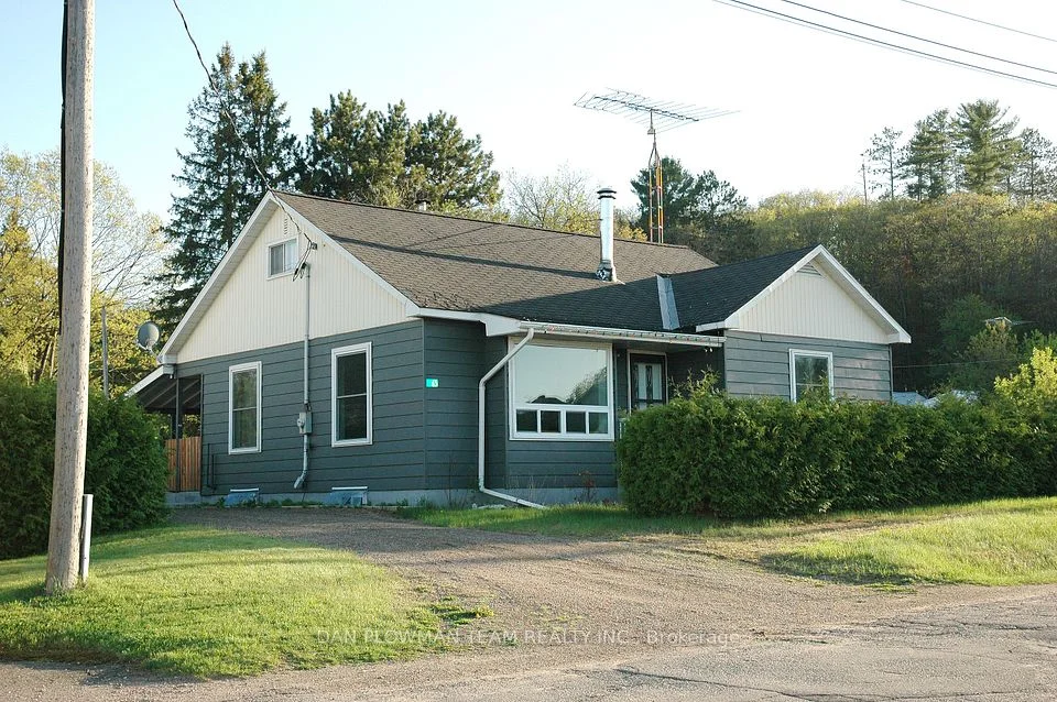 65 Inglis Street, Madawaska Valley, On K0j 2m0