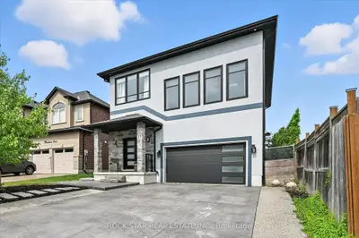 Detached in Hamilton