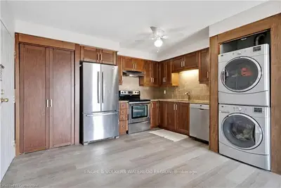 Condo Apartment in Waterloo