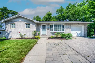 Detached in Cambridge