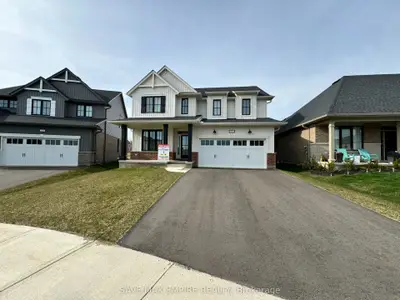 Detached in Tillsonburg