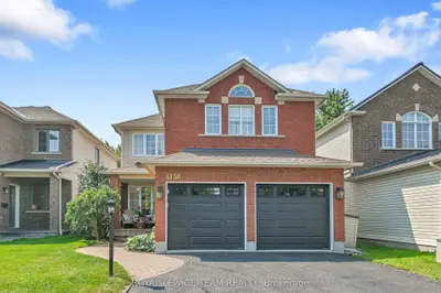 Detached in Blossom Park - Airport and Area