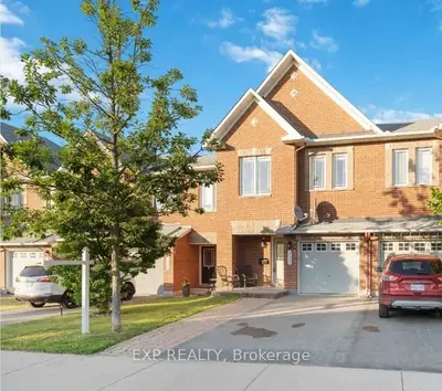 Att/Row/Townhouse in Barrhaven