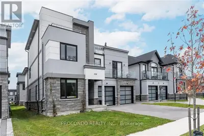 Detached in Hamilton