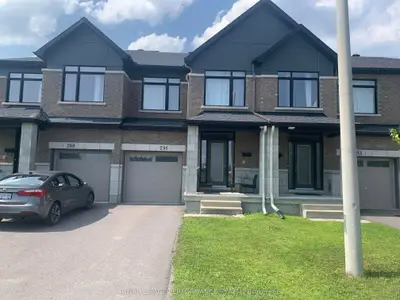 Att/Row/Townhouse in Orleans - Convent Glen and Area