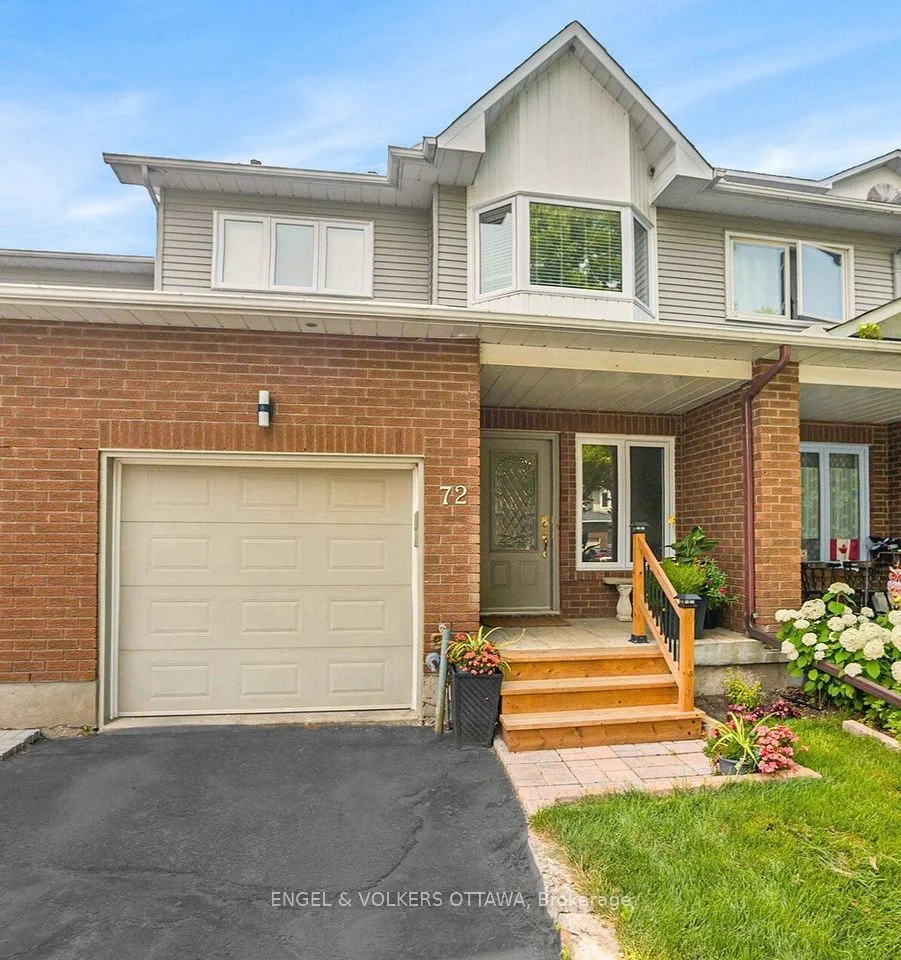 72 Hunters Glen Crescent, Hunt Club - South Keys and Area, ON K1T 3R1