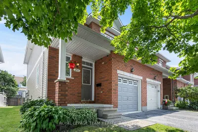 Att/Row/Townhouse in Barrhaven