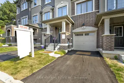 Att/Row/Townhouse in Brantford
