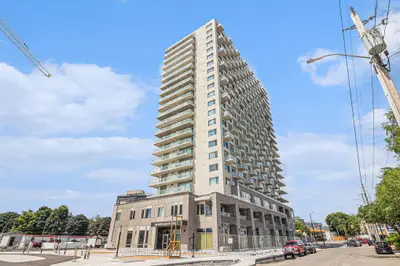 Condo Apartment in Vanier and Kingsview Park