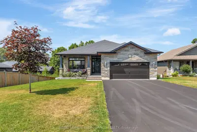 Detached in Quinte West