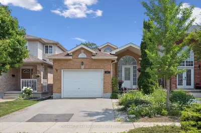 Detached in Guelph