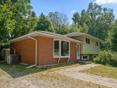 Detached in Brighton