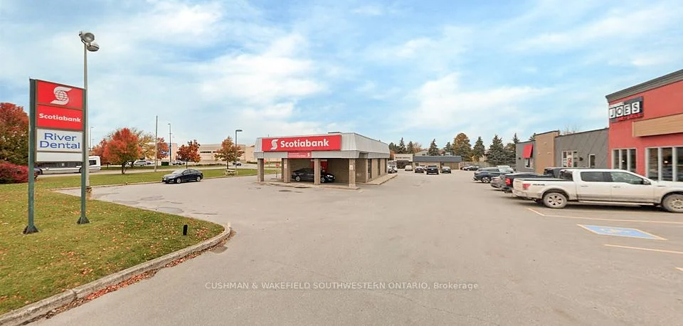 988 Ontario Street, Stratford, ON N5A 6Z3