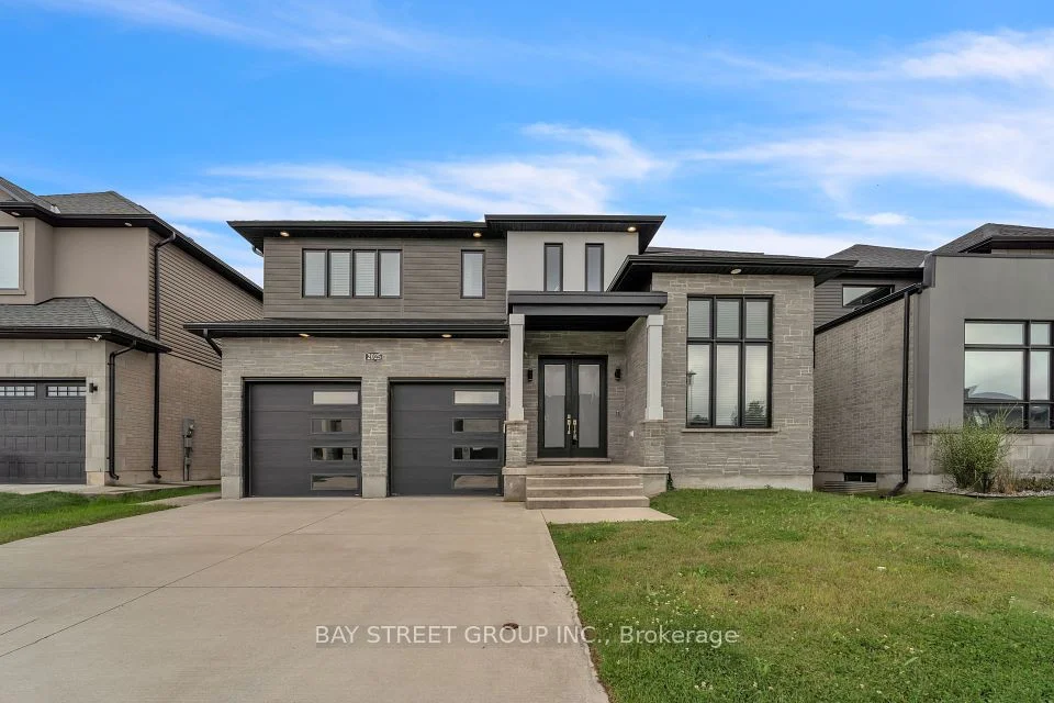 2025 BAKERVILLA Street, London South, ON N6P 0E9