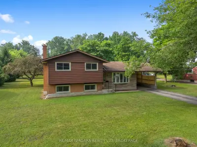 Detached in Fort Erie