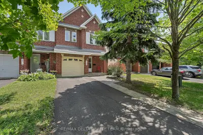 Att/Row/Townhouse in Orleans - Cumberland and Area