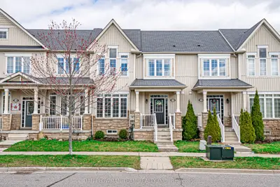 Att/Row/Townhouse in Cobourg