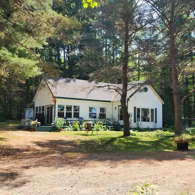 Detached in Lake of Bays