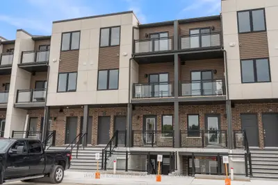 Condo Townhouse in Centre Wellington