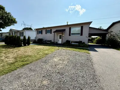 Detached in Stittsville - Munster - Richmond