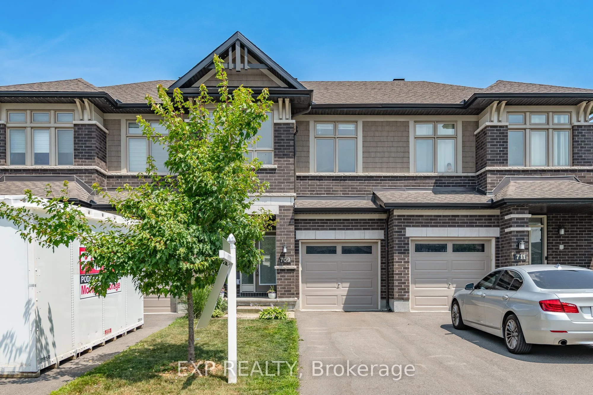 709 Capricorn Circle, Blossom Park - Airport and Area, ON K4M 0J5