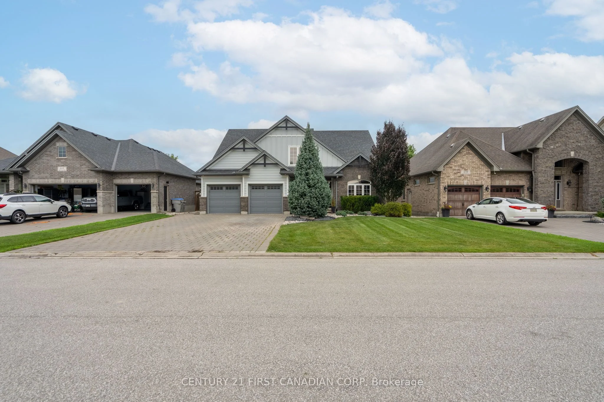 443 MacDonald Street, Strathroy-Caradoc, ON N7G 0B2
