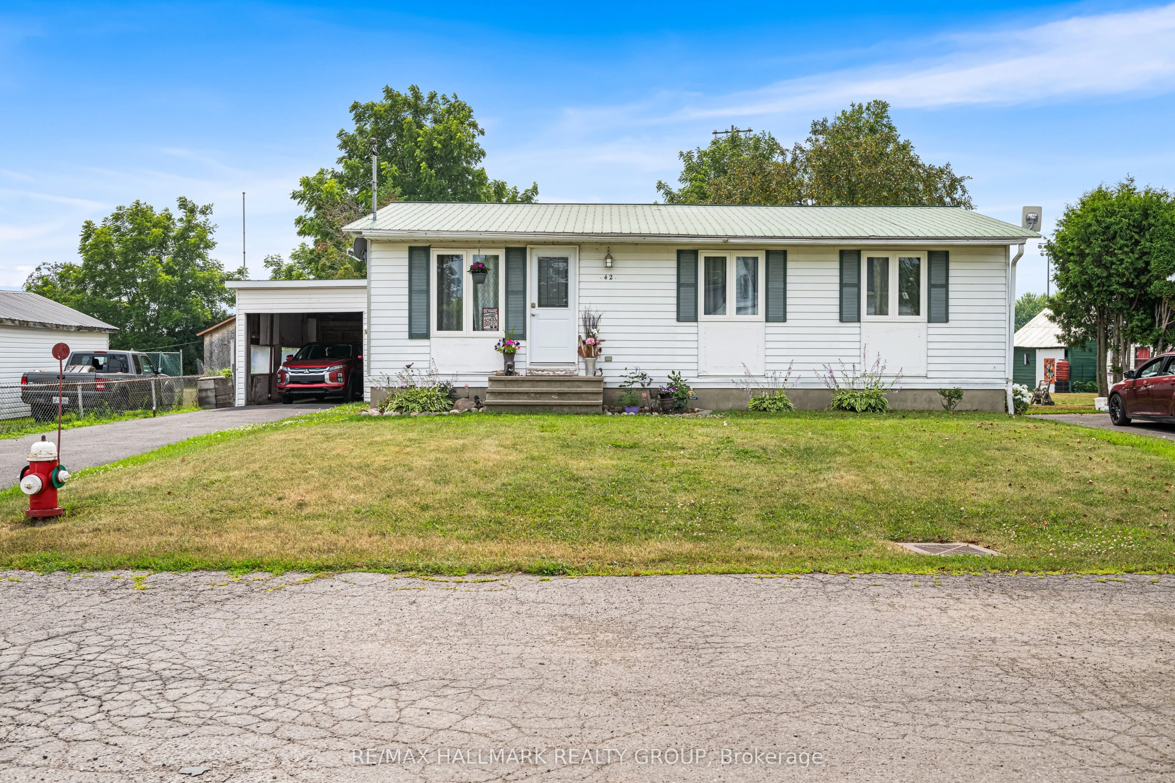42 HARPER Street, North Dundas, ON K0C 1H0