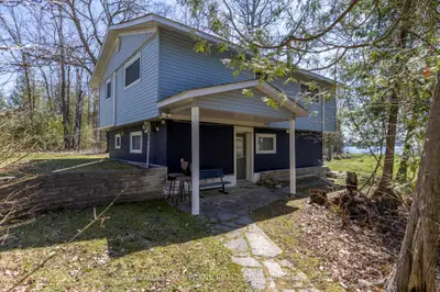 Detached in Trent Lakes