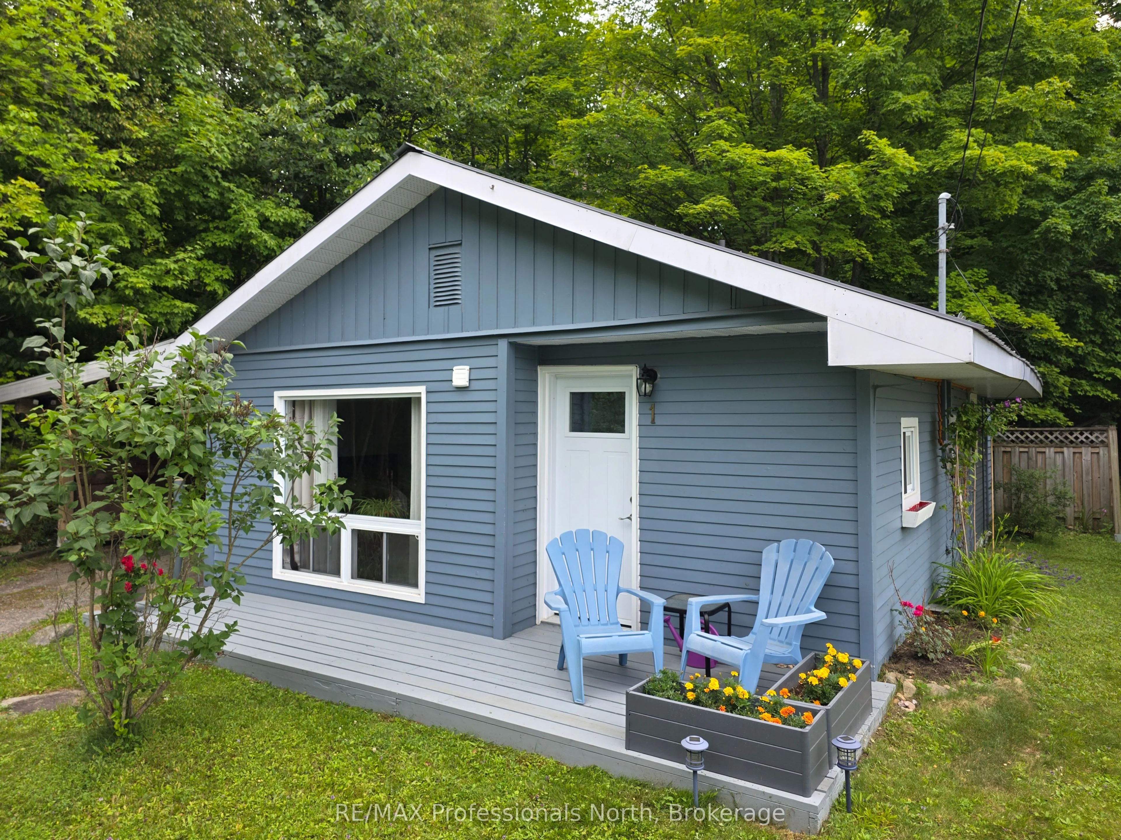 1 George Street, Huntsville, ON P1H 1V8