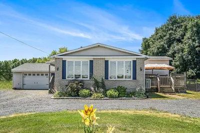 Detached in North Dundas