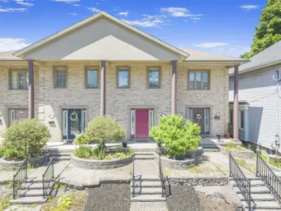 Att/Row/Townhouse in Thorold