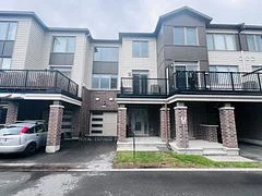 608 Makwa Private, Manor Park - Cardinal Glen and Area, ON K1K 5A4