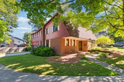 Detached in London South