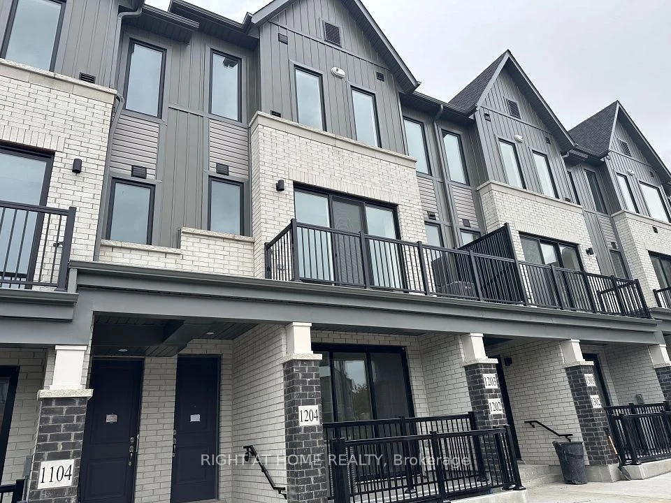 160 Densmore Road 1204, Cobourg, ON K9A 4J9