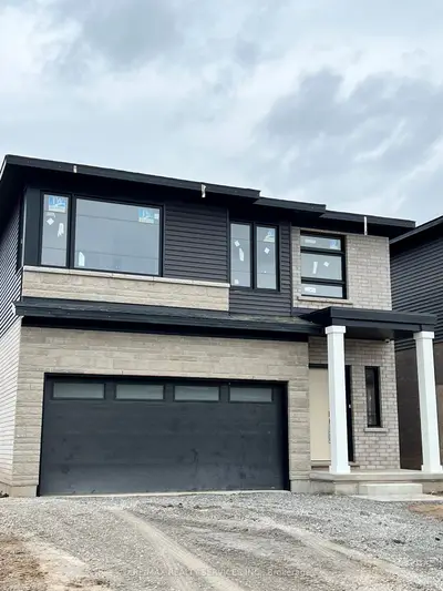Detached in Niagara Falls